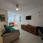 Casa - 2 Suites, Churrasqueira No Terraco - 200 Mts Praia Do Sape