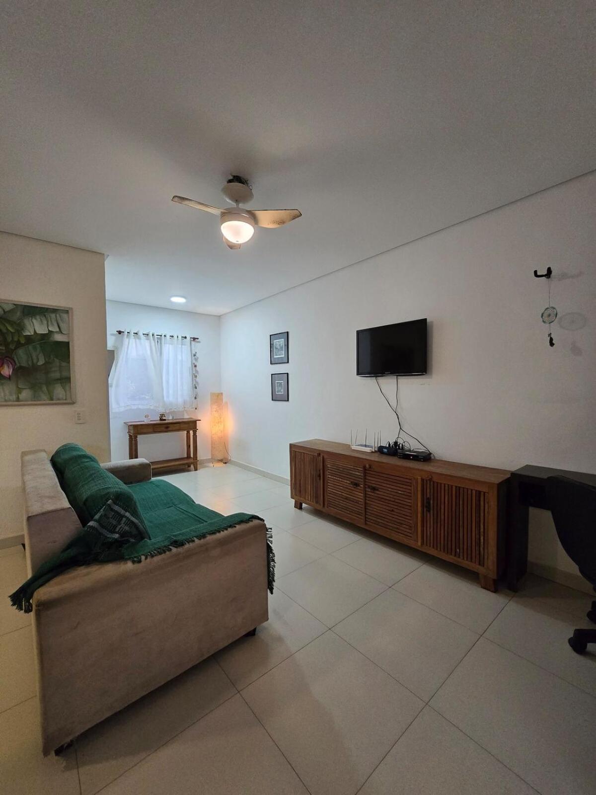 Casa - 2 Suites, Churrasqueira No Terraco - 200 Mts Do Sape *